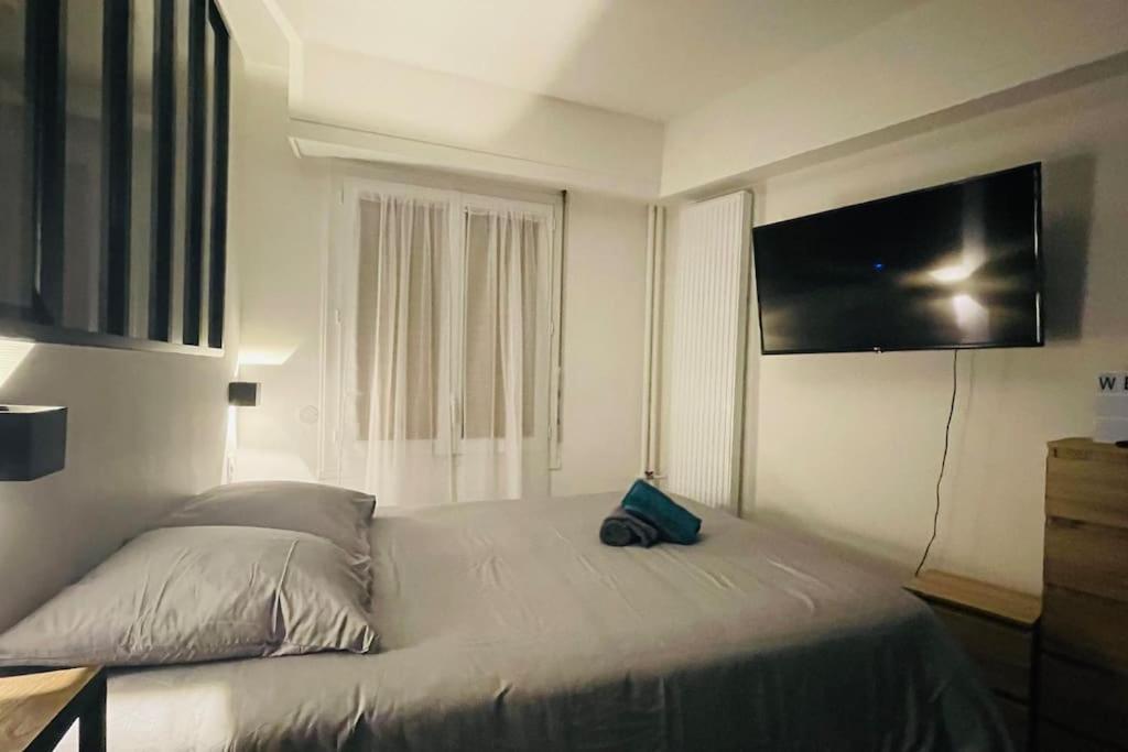 אנז'ה T1 Bis Cosy Et Spacieux - Wifi - Parking Gratuit מראה חיצוני תמונה